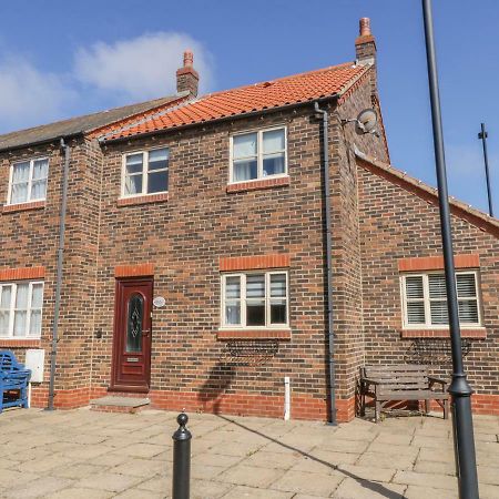 Abrahams Cottage Whitby Exterior foto